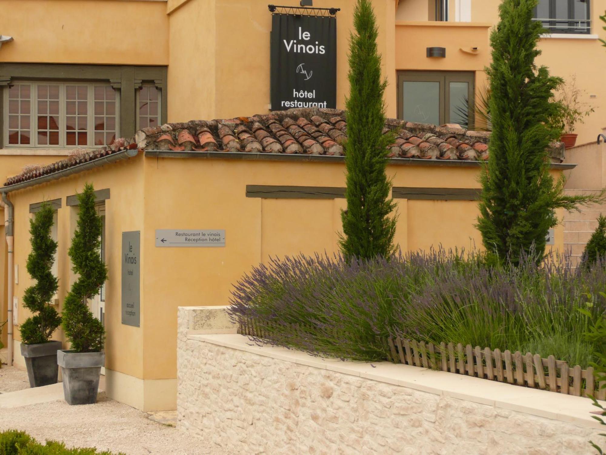 Le Vinois Hotel Caillac Buitenkant foto