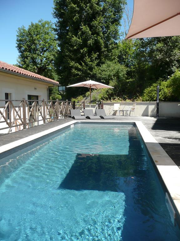 Le Vinois Hotel Caillac Buitenkant foto