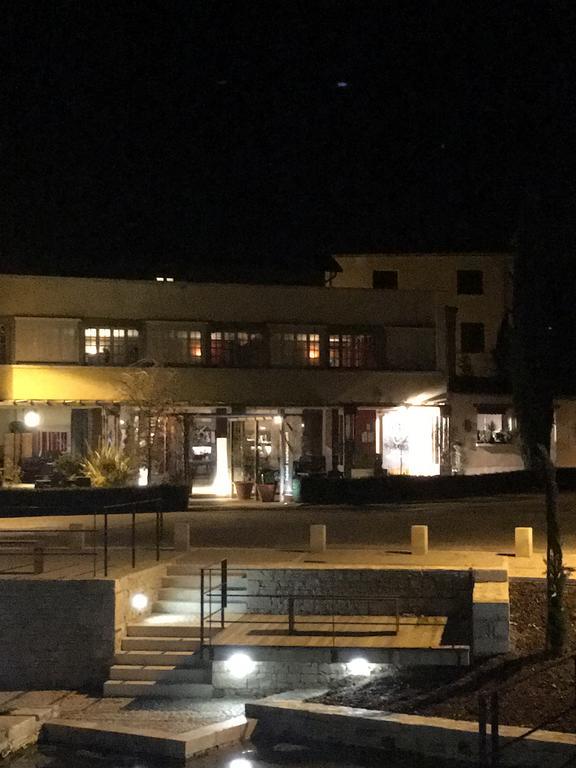 Le Vinois Hotel Caillac Buitenkant foto